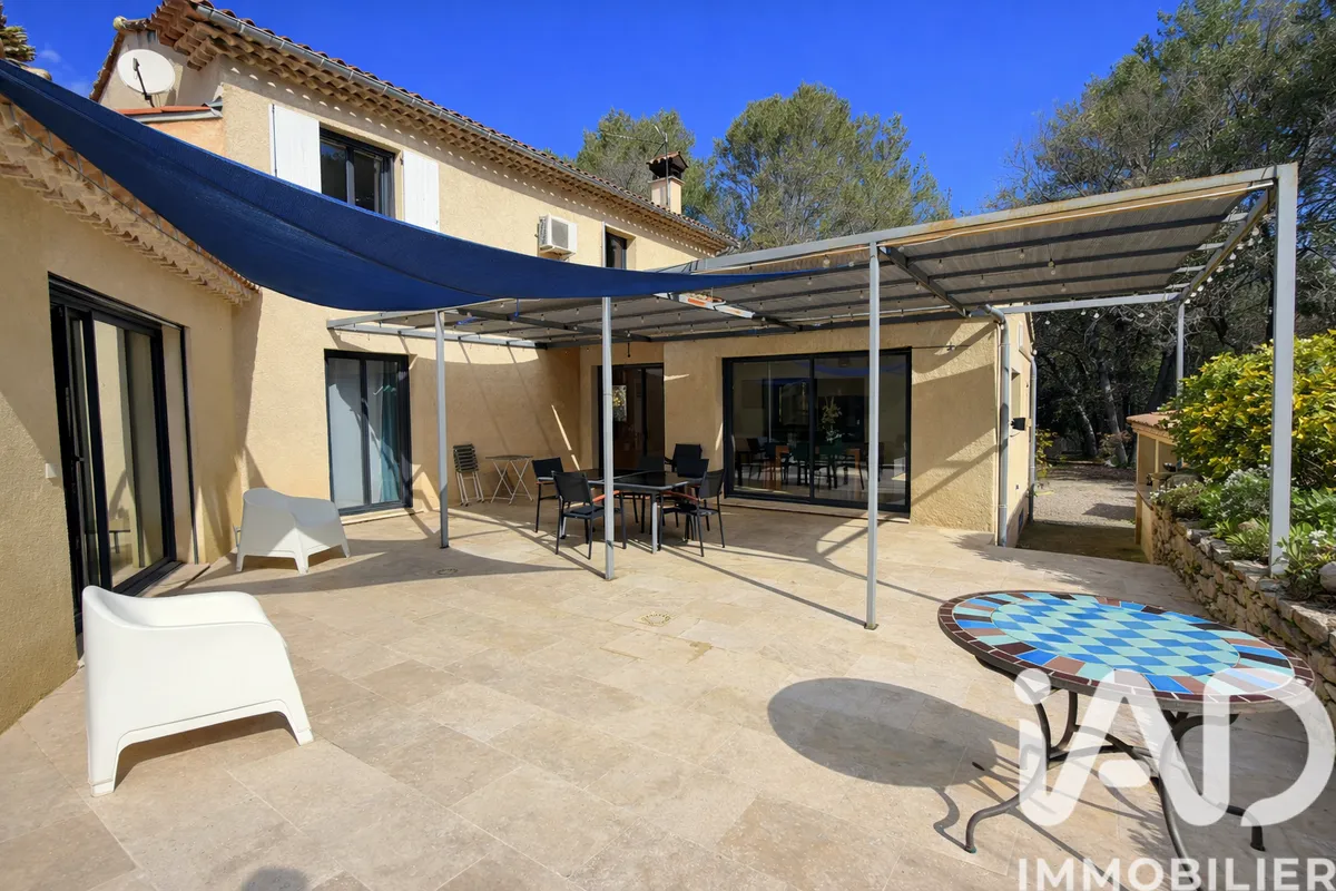 Maison à vendre 10 pièces 272 m² Peyrolles-en-Provence - photo 26