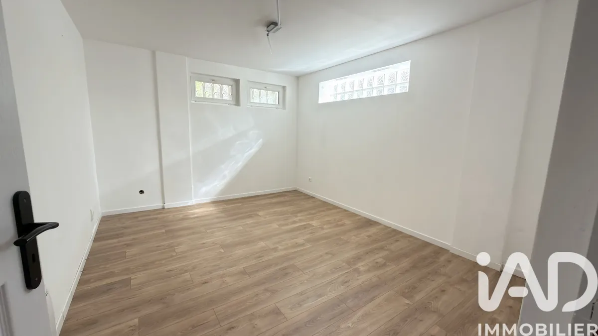 Maison à vendre 10 pièces 272 m² Peyrolles-en-Provence - photo 22