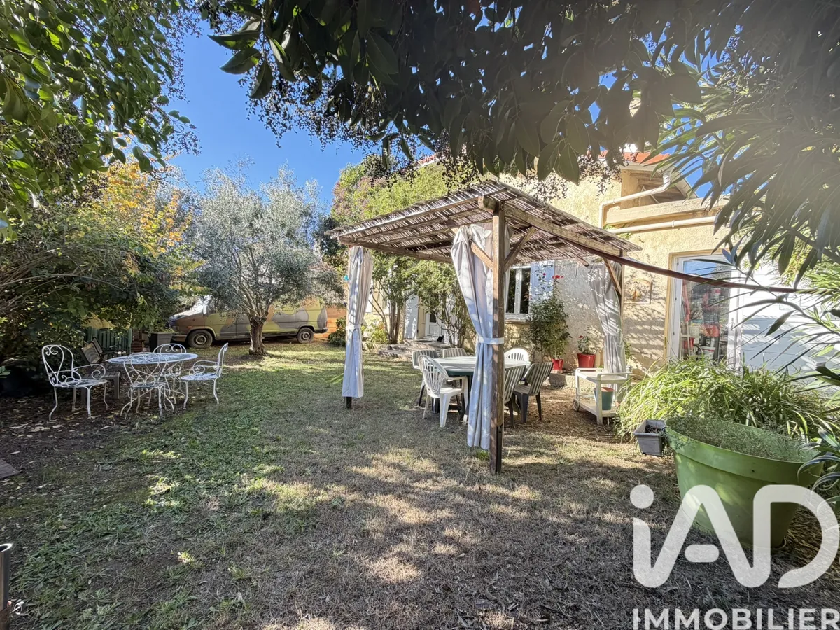 Maison à vendre 5 pièces 165 m² Peyrolles-en-Provence - Photo 1