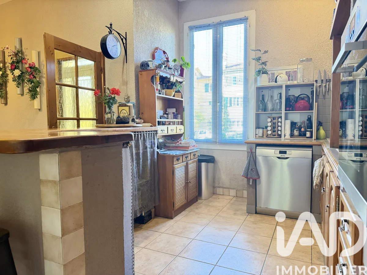 Maison à vendre 5 pièces 165 m² Peyrolles-en-Provence - photo 8