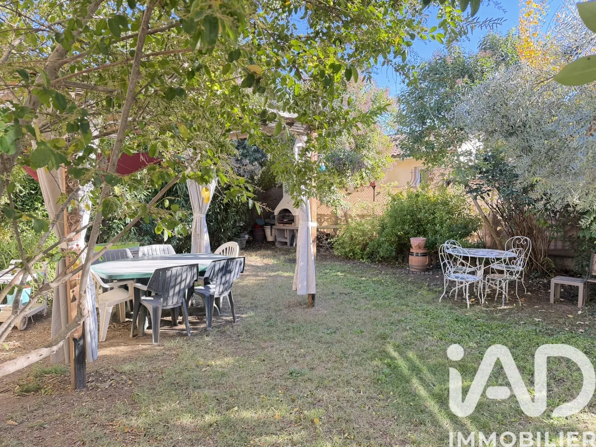 Maison à vendre 5 pièces 165 m² Peyrolles-en-Provence - photo 2