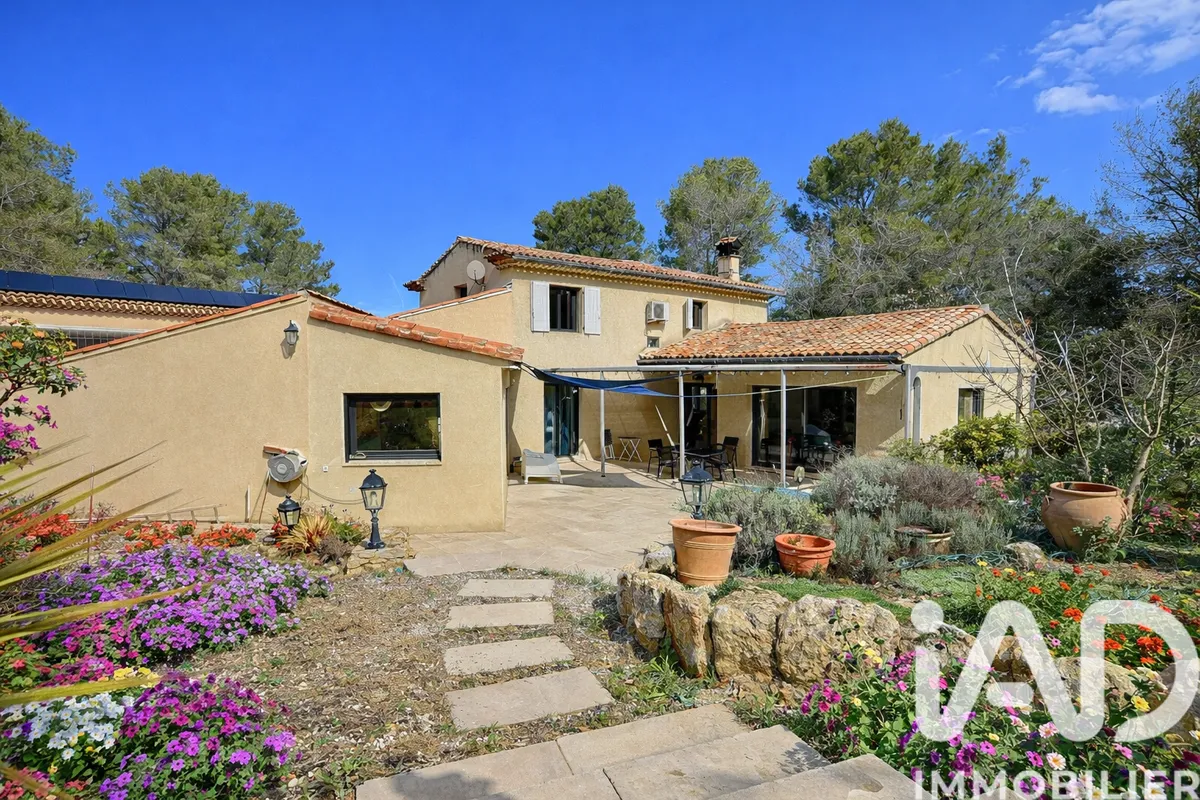 Maison à vendre 10 pièces 272 m² Peyrolles-en-Provence - photo 3