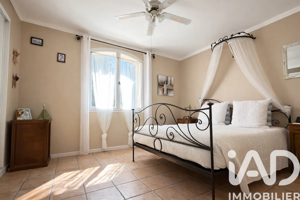 Maison à vendre 6 pièces 150 m² Peyrolles-en-Provence - photo 12