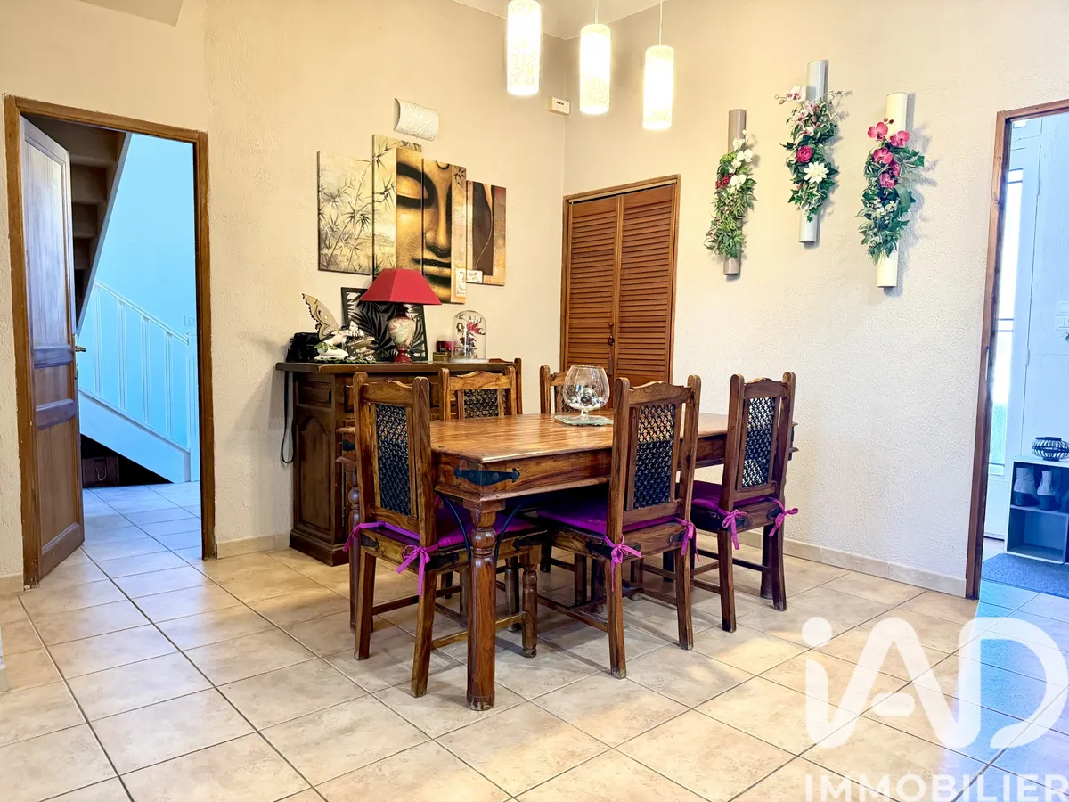 Maison à vendre 5 pièces 165 m² Peyrolles-en-Provence - photo 24